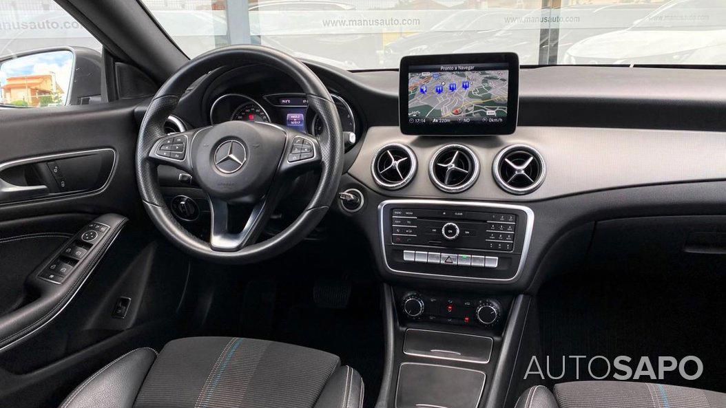 Mercedes-Benz Classe CLA 180 d Urban Aut. de 2017