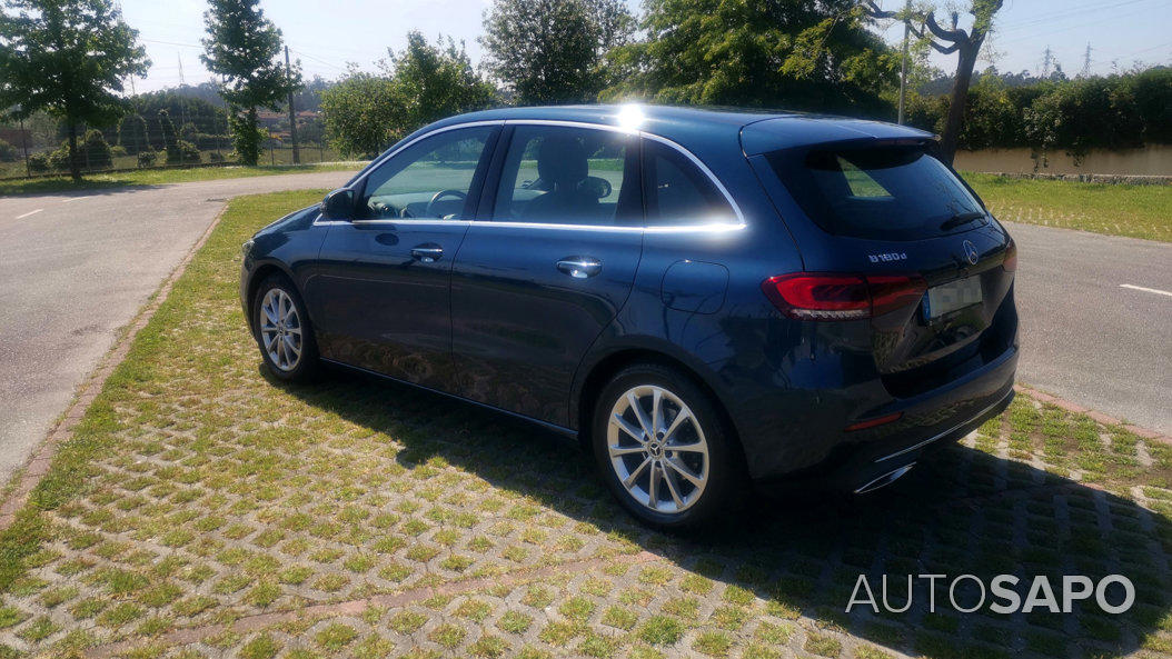 Mercedes-Benz Classe B 180 d Progressive Aut. de 2019