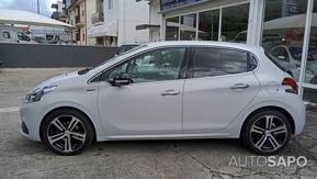 Peugeot 208 1.2 PureTech Allure de 2017