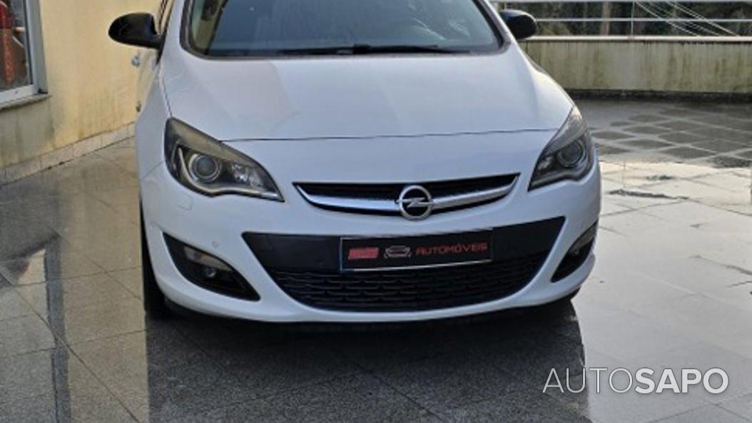 Opel Astra de 2016