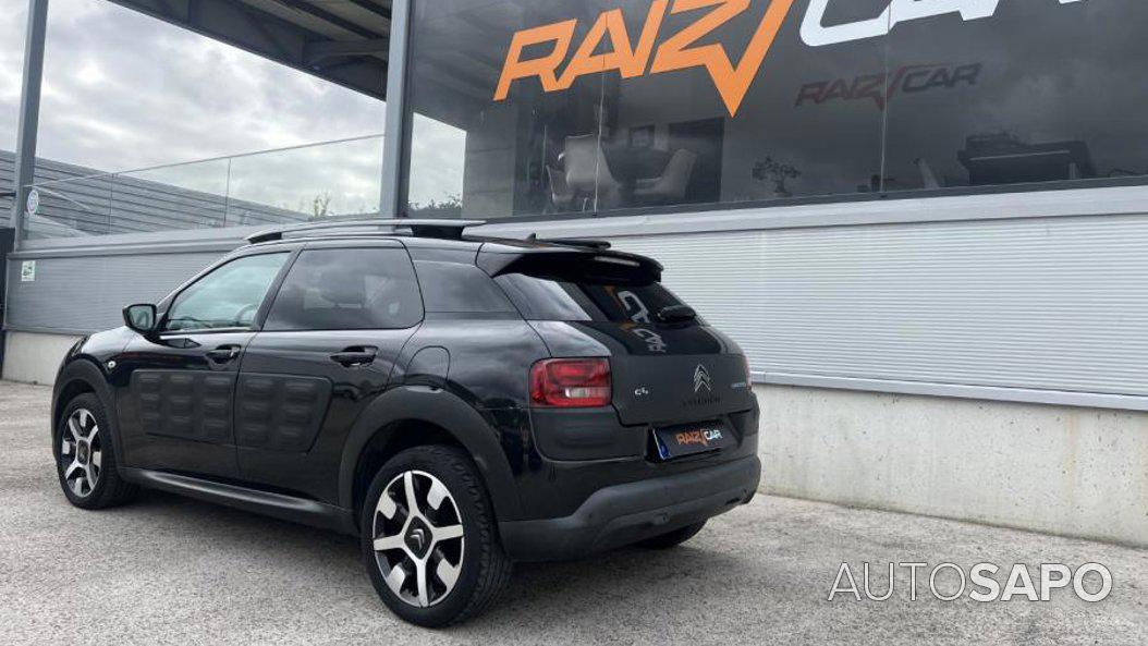 Citroen C4 Cactus 1.2 PureTech Shine de 2016