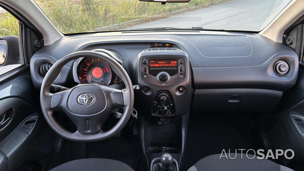 Toyota Aygo 1.0 X de 2016