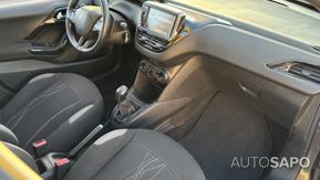 Peugeot 208 1.2 PureTech Style de 2013