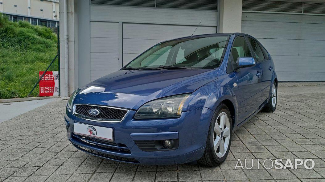 Ford Focus 1.6 Ghia de 2006