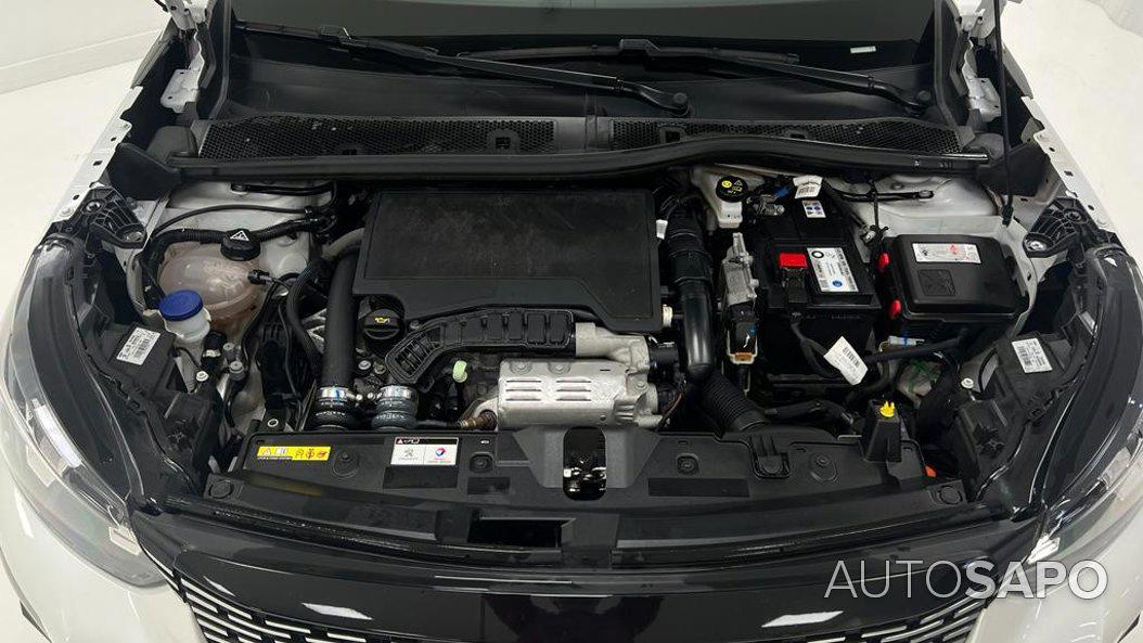 Peugeot 2008 1.2 PureTech Allure Pack de 2021