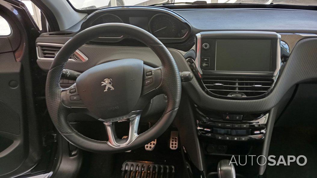 Peugeot 2008 1.2 PureTech Crossway de 2016