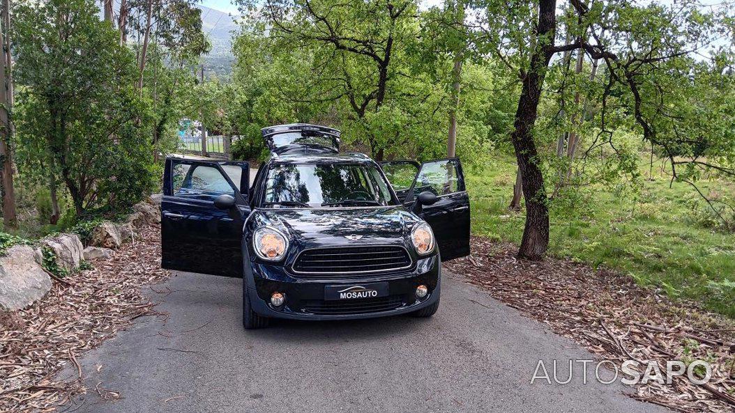 MINI Countryman One D de 2012