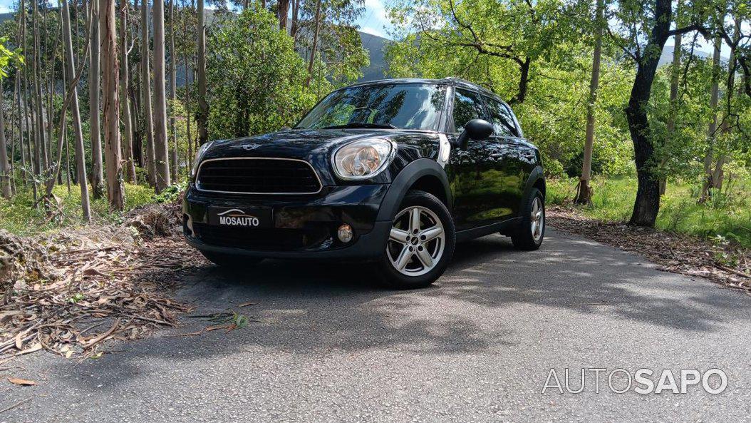 MINI Countryman One D de 2012