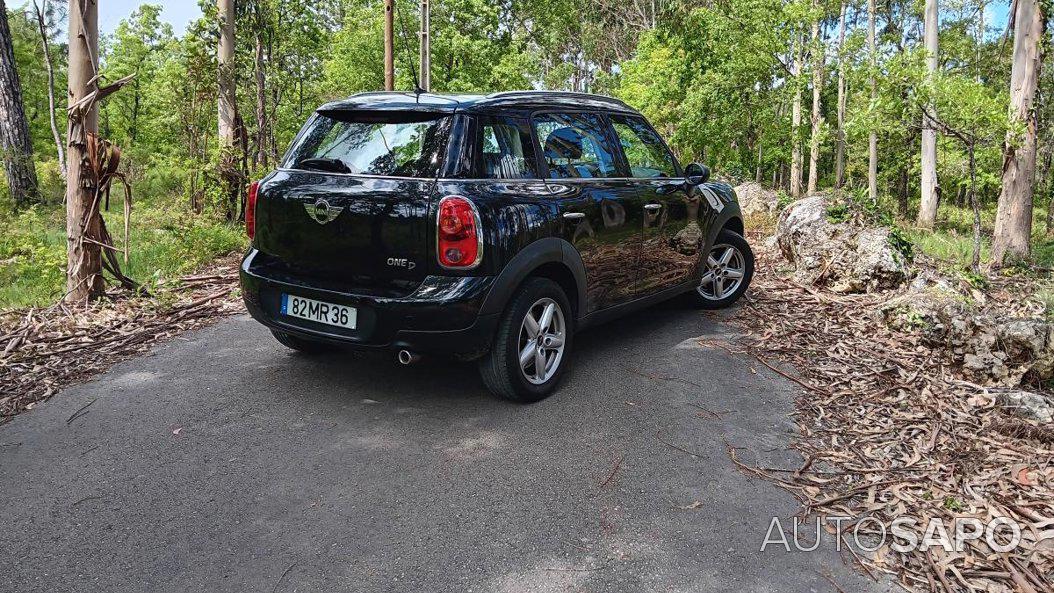 MINI Countryman One D de 2012