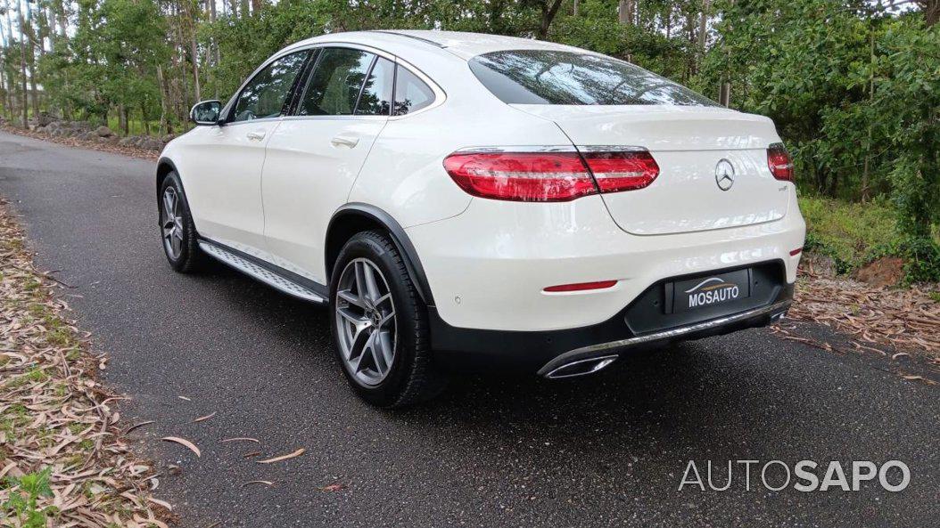 Mercedes-Benz Classe GLC GLC 220 d Coupe 4Matic 9G-TRONIC AMG Line de 2017