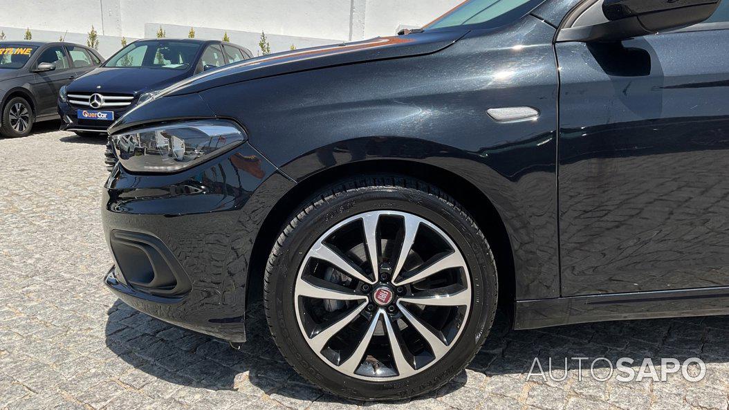 Fiat Tipo 1.3 M-Jet Lounge J17 de 2020