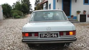 Mercedes-Benz 200-300 D 300 D de 1978