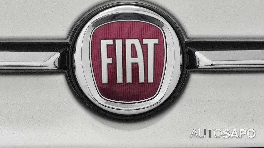 Fiat 500 1.0 Hybrid Dolcevita de 2022