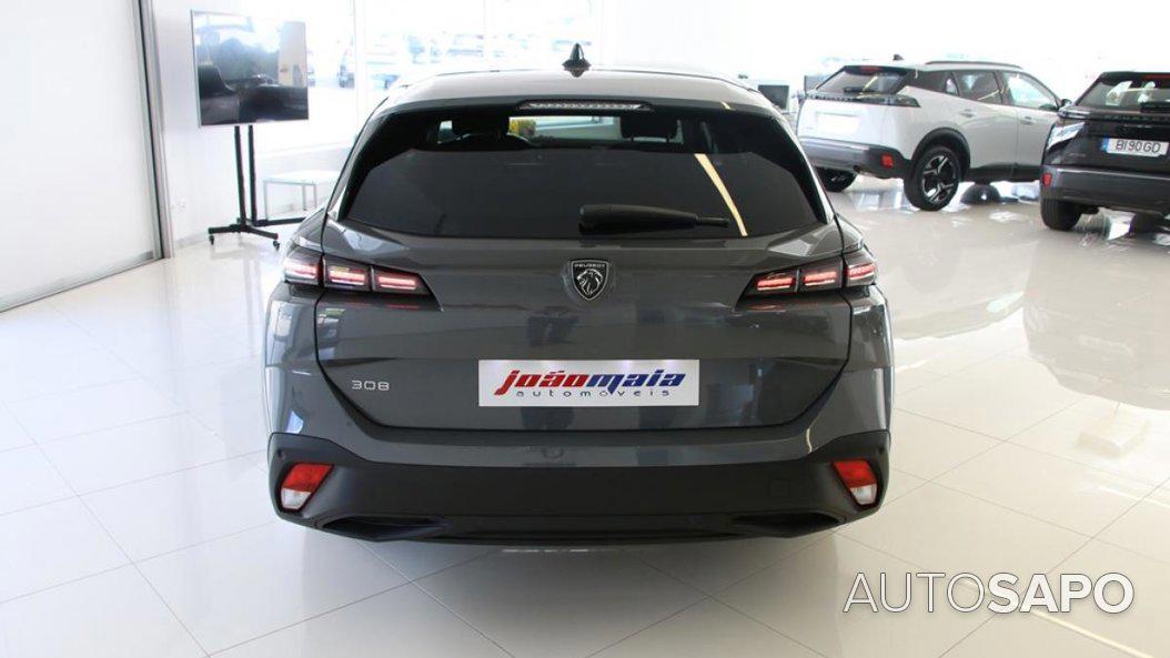 Peugeot 308 1.2 PureTech Allure EAT8 de 2024