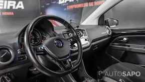 Volkswagen Up 1.0 Cross Up! de 2017