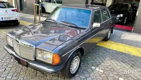 Mercedes-Benz 300 de 1987