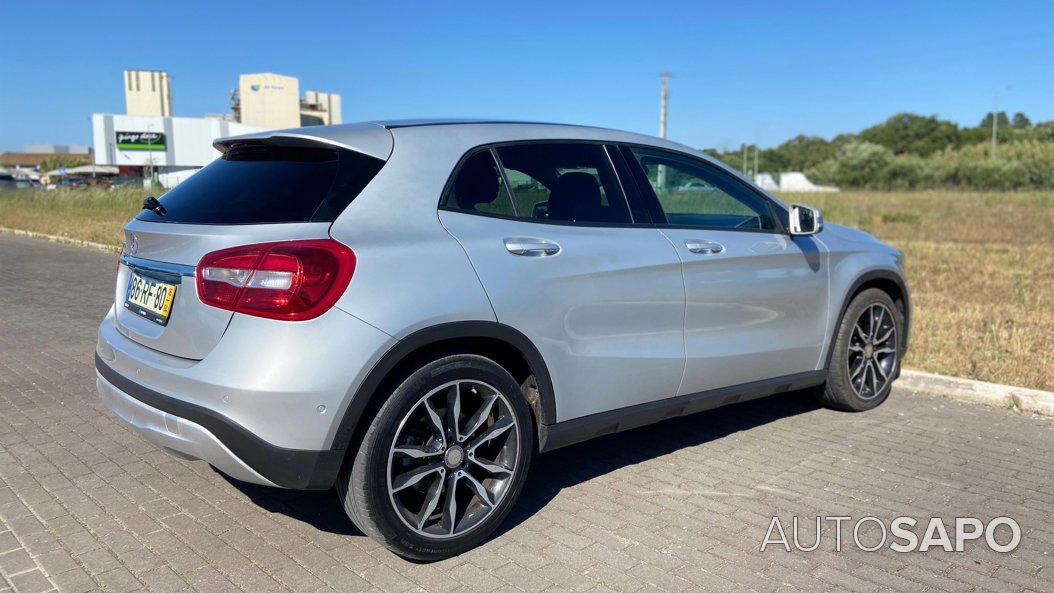 Mercedes-Benz Classe GLA de 2016