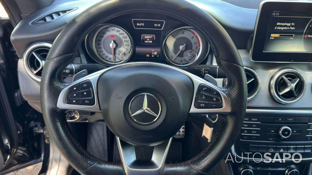 Mercedes-Benz Classe CLA 200 AMG Line Aut. de 2016