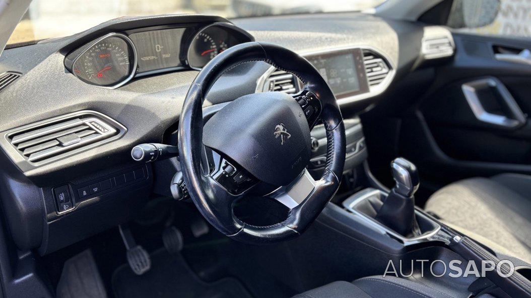 Peugeot 308 1.6 BlueHDi Style de 2015