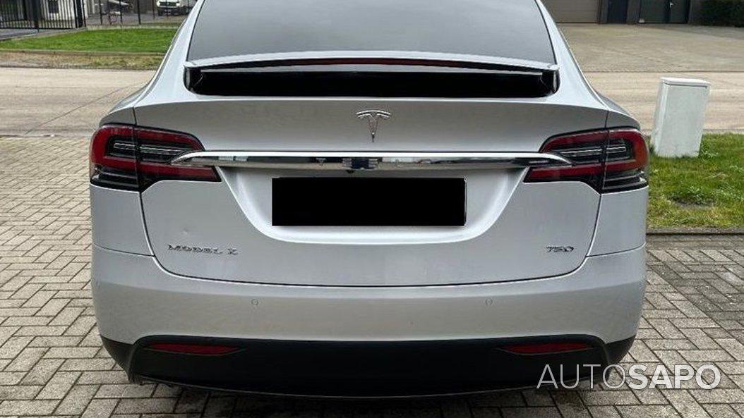 Tesla Model X de 2018