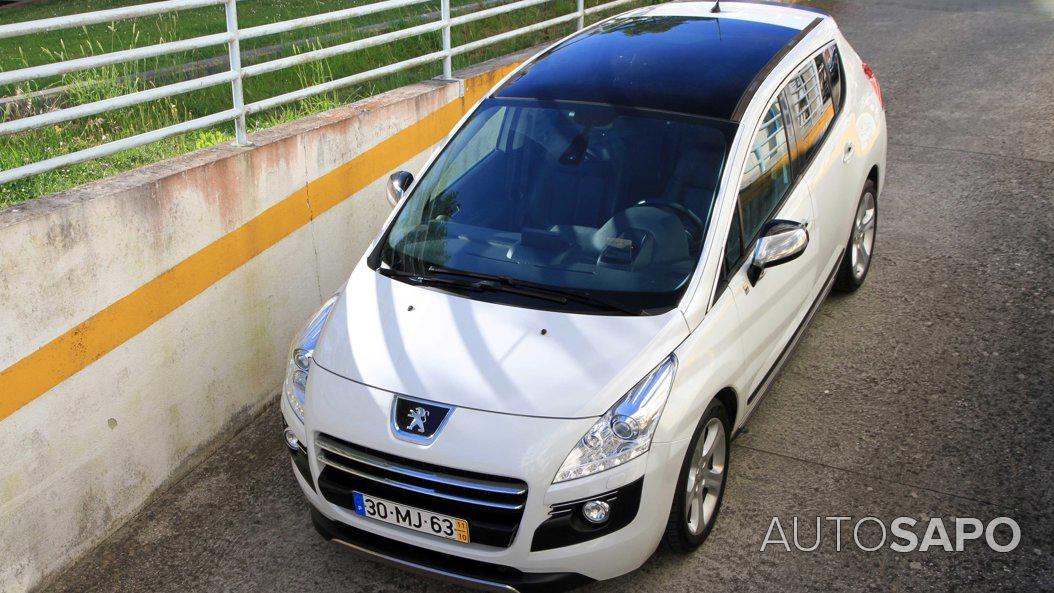 Peugeot 3008 2.0 HDi Hybrid4 102g de 2011