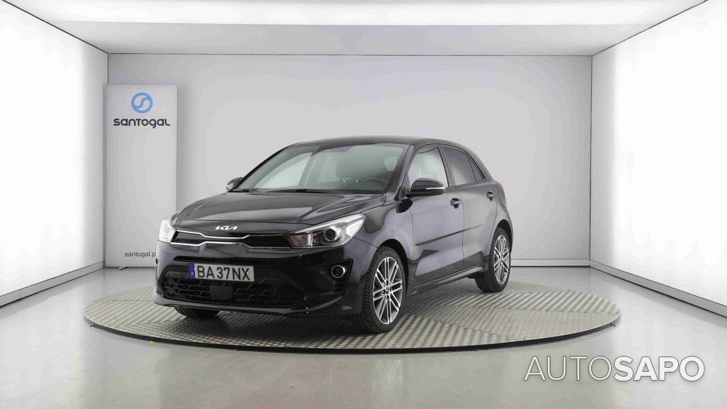 Kia Rio de 2023