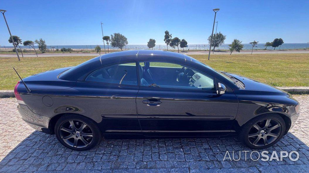 Volvo C70 2.4 D5 Momentum de 2006