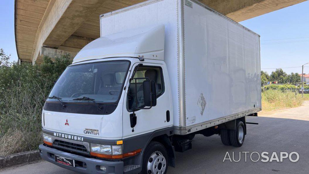 Mitsubishi Canter 3.9 TD FE649F4SLEA3 de 2000