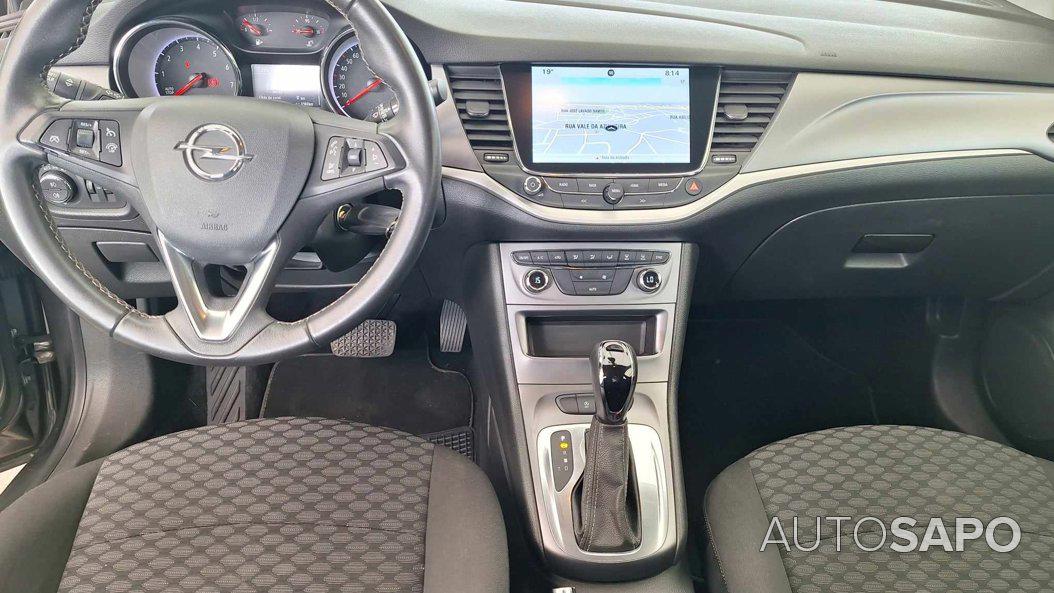 Opel Astra 1.4i 16V de 2019