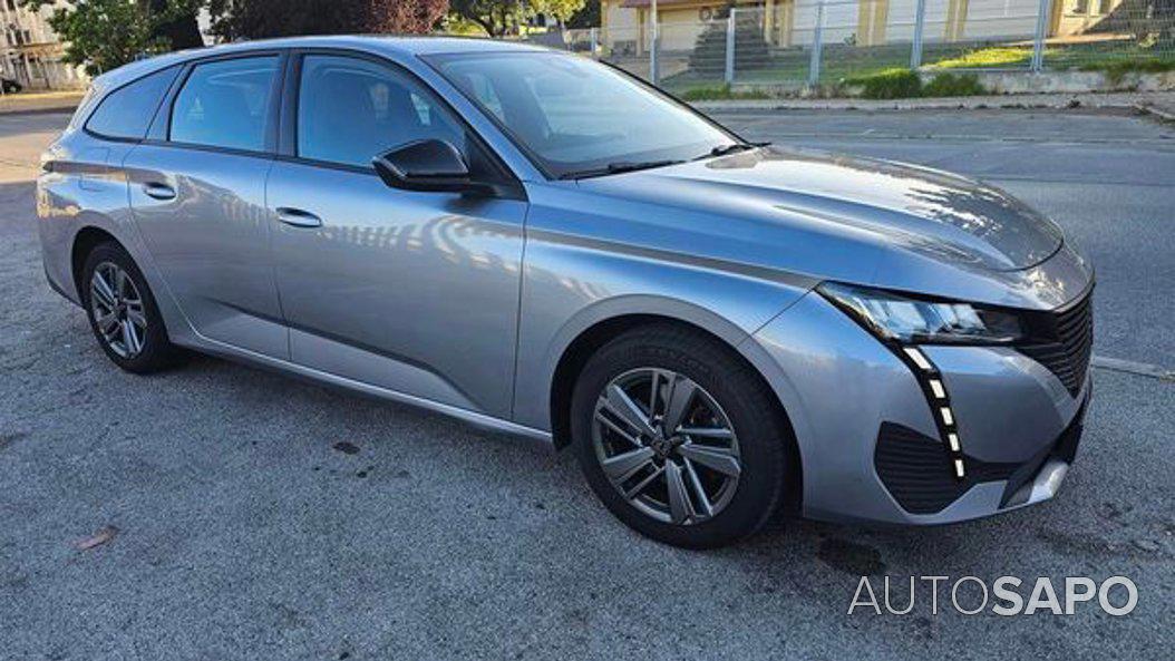 Peugeot 308 1.2 PureTech Allure EAT8 de 2022