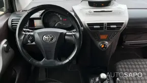 Toyota iQ 1.0 VVT-i de 2010