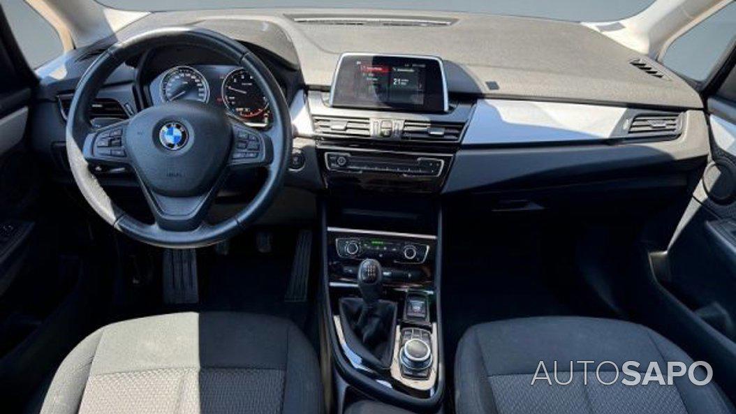 BMW Série 2 Active Tourer 216 i Advantage de 2020