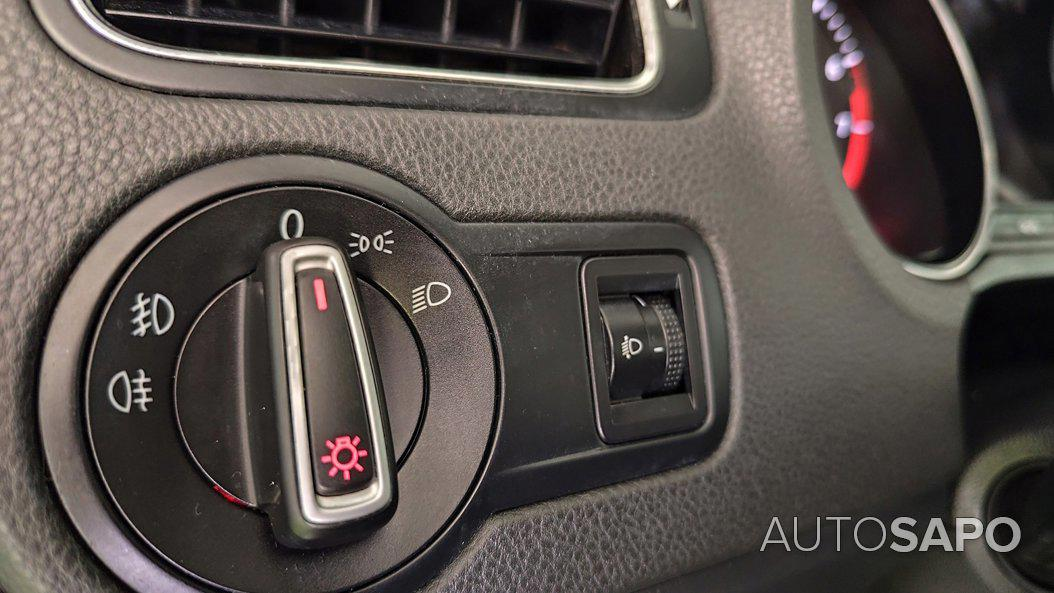 Volkswagen Polo 1.0 Confortline de 2015