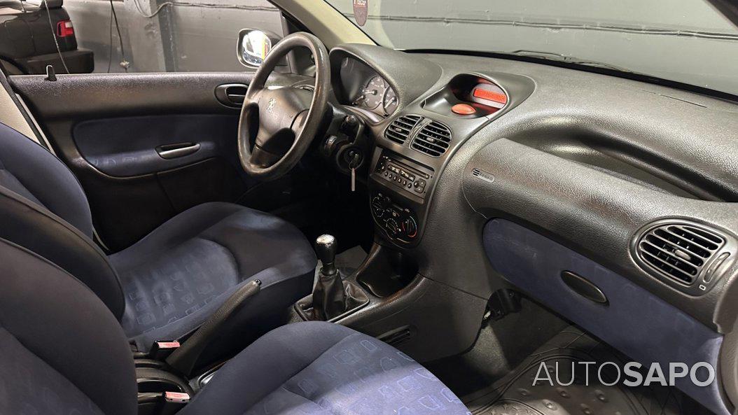 Peugeot 206 1.4 HDi ColorLine de 2004