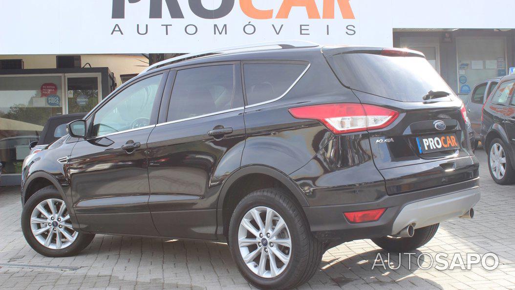 Ford Kuga de 2016