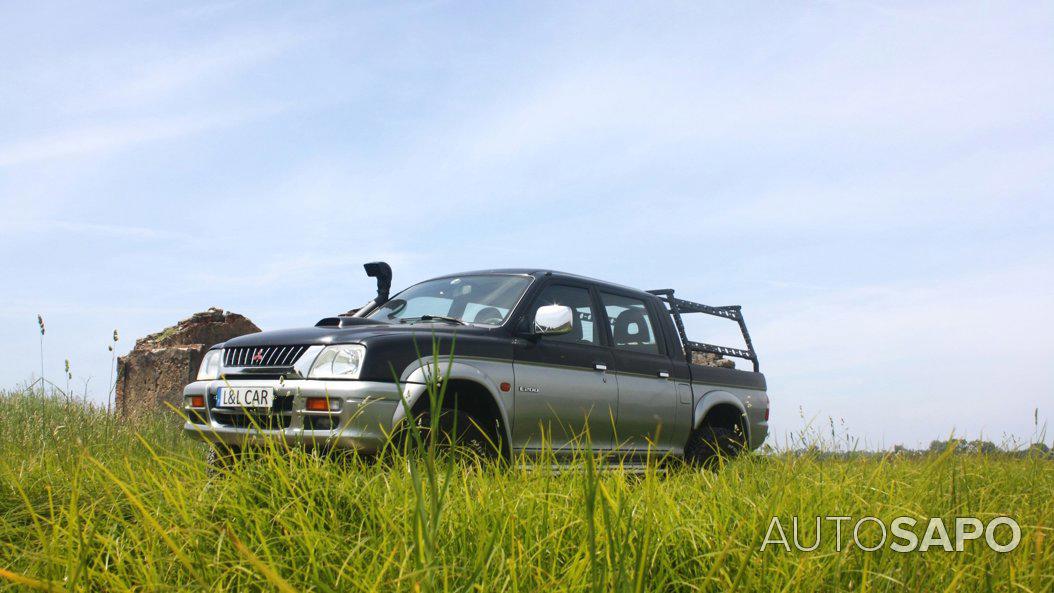 Mitsubishi L200 Strakar de 2000