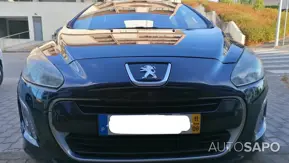 Peugeot 308 1.6 HDi Allure J18 de 2011