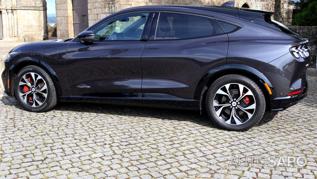 Ford Mustang Mach-E AWD de 2023