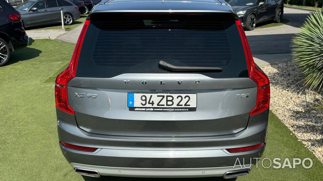 Volvo XC90 2.0 T8 PHEV Momentum AWD de 2019