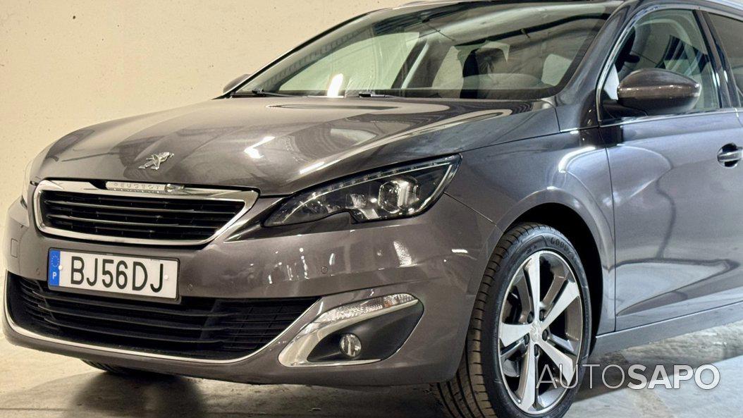 Peugeot 208 de 2014