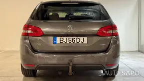 Peugeot 208 de 2014