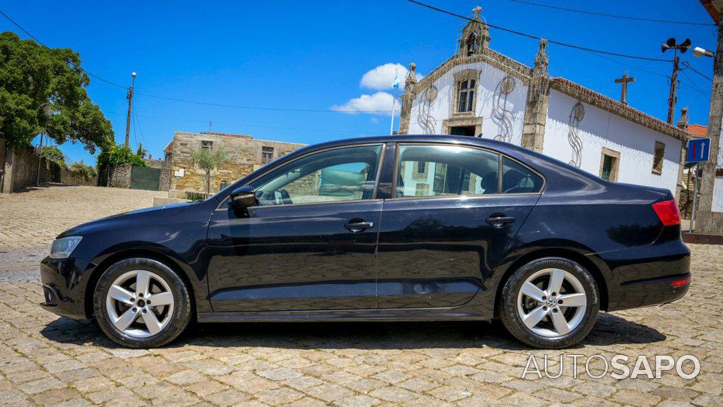 Volkswagen Jetta 1.6 TDi Confortline de 2011