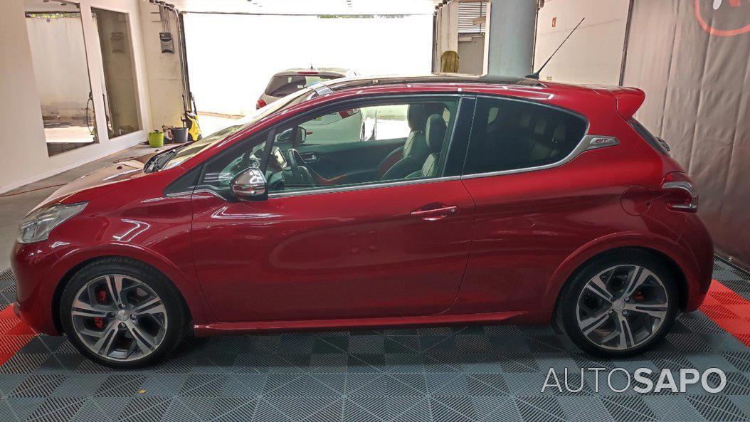 Peugeot 208 1.2 PureTech Active de 2013