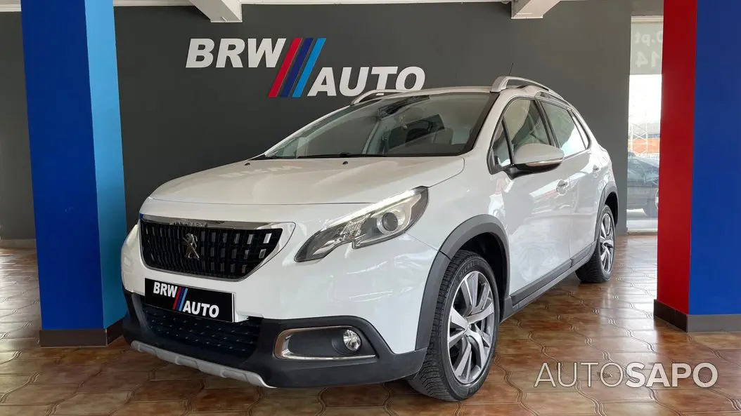 Peugeot 2008 1.2 VTi Active