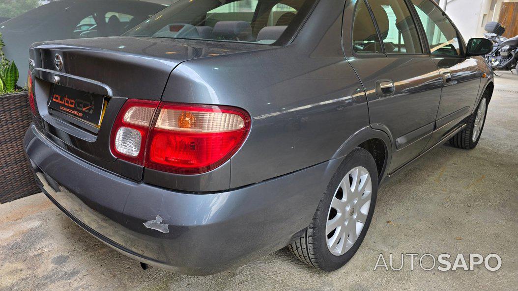 Nissan Almera de 2003