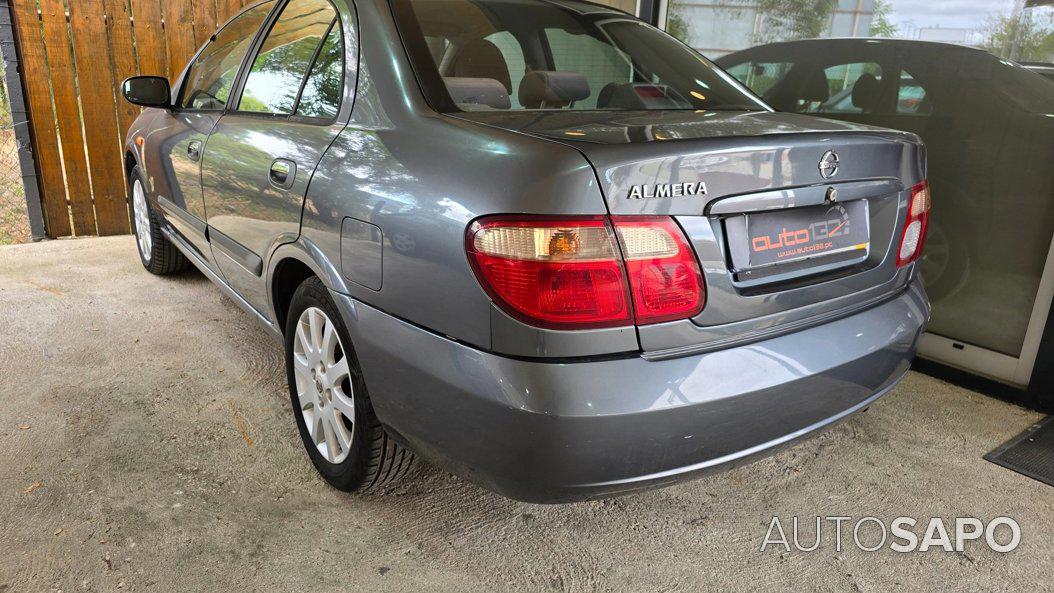 Nissan Almera de 2003