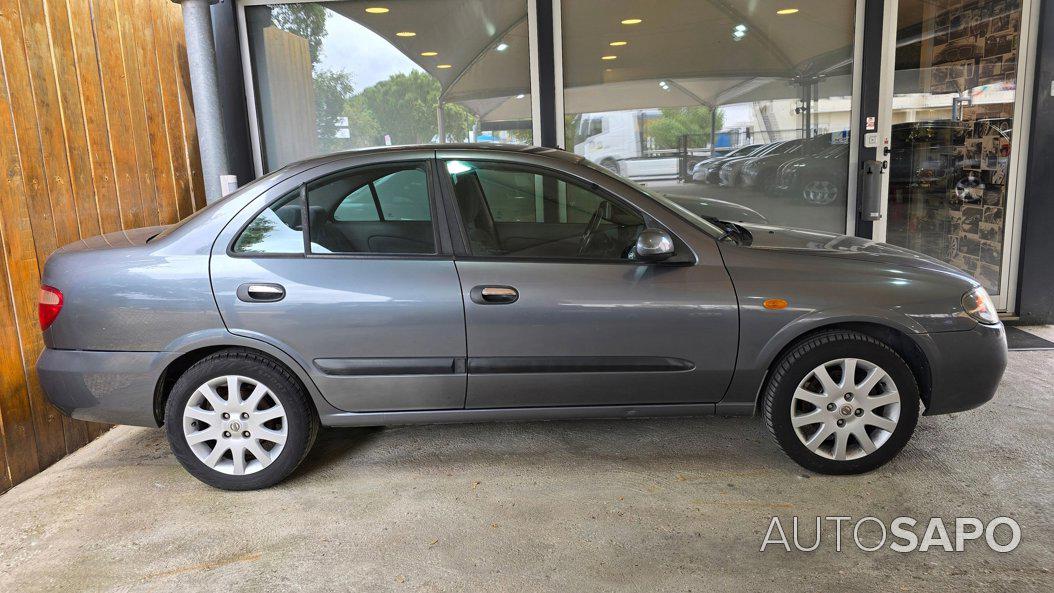 Nissan Almera de 2003