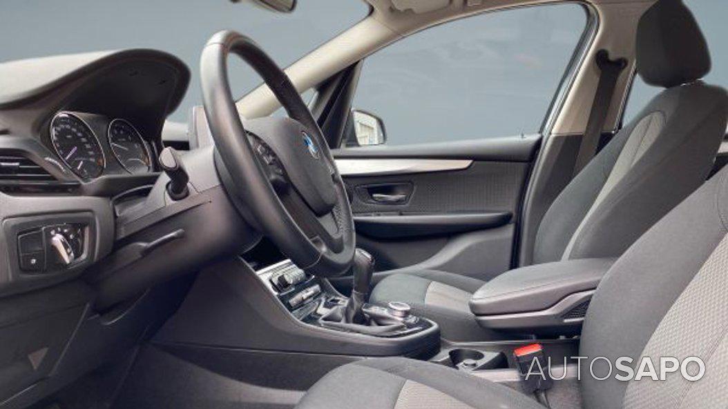 BMW Série 2 Active Tourer 216 i Advantage de 2020