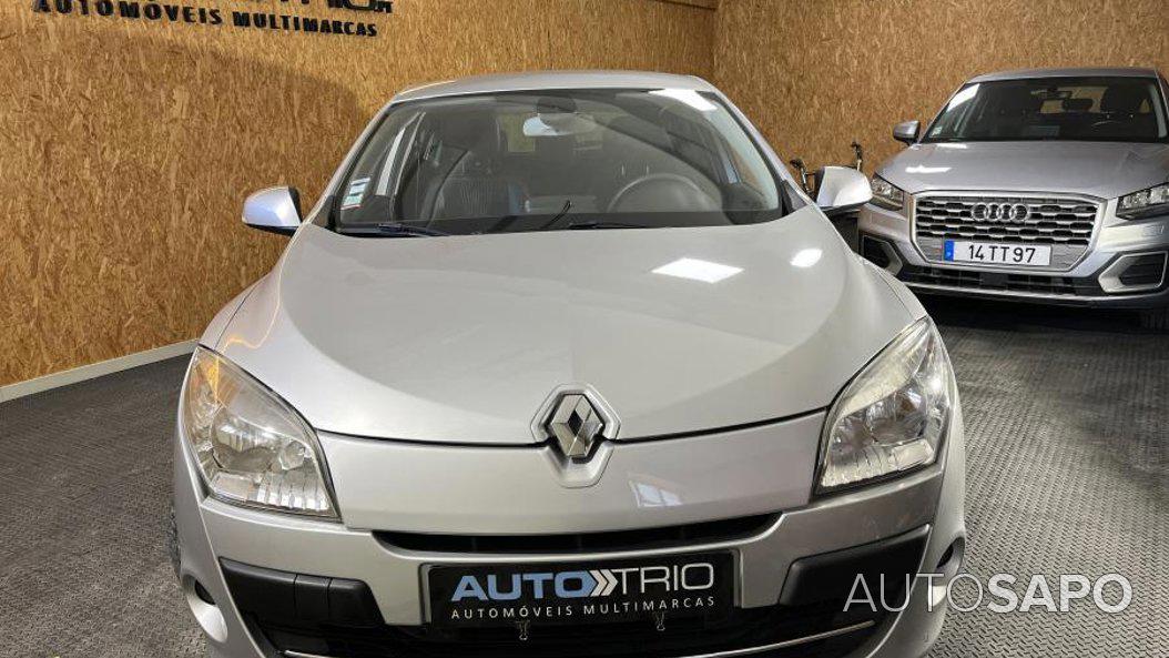 Renault Mégane 1.5 dCi Dynamique S EDC de 2010