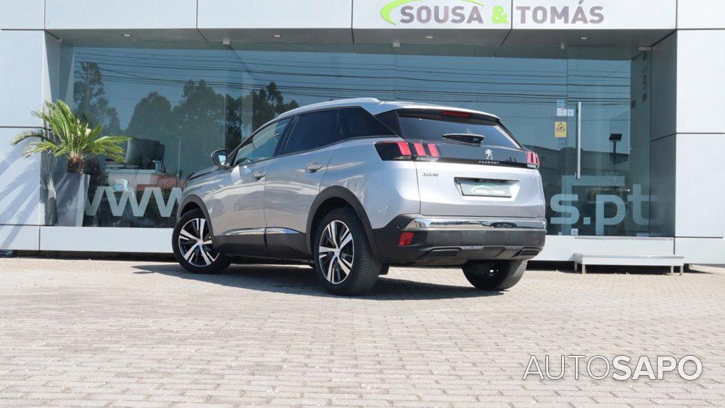 Peugeot 3008 1.2 PureTech Allure EAT8 de 2019